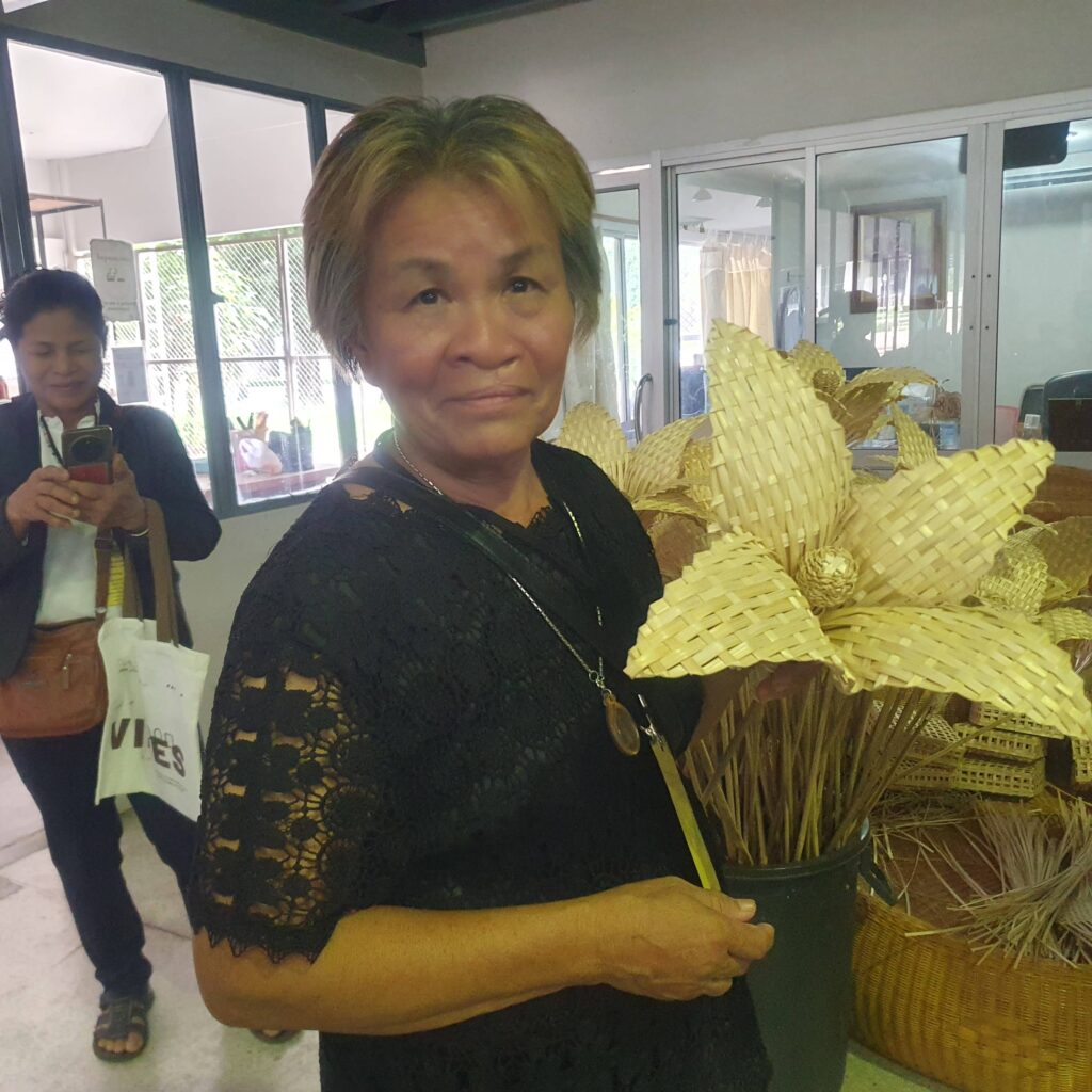 โครงการฝึกอบรมพัฒนาศักยภาพ ของผู้บริหารท้องถิ่น ผู้ช่วยผู้บริหารท้องถิ่น สมาชิกสภาท้องถิ่นพนักงานส่วนตำบล พนักงานจ้าง ผู้นำชุมชนและอาสาสมัครท้องถิ่นรักษ์โลก(อถล.) ประจำปีงบประมาณ2569 line album อยุธยา 260826 161