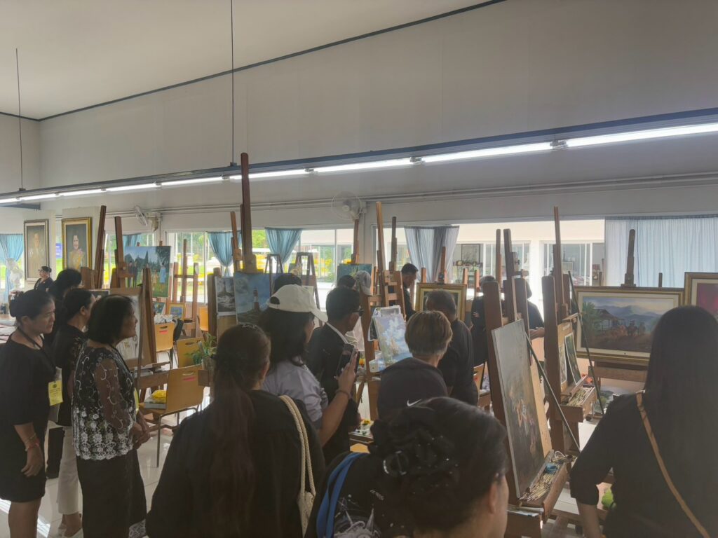 โครงการฝึกอบรมพัฒนาศักยภาพ ของผู้บริหารท้องถิ่น ผู้ช่วยผู้บริหารท้องถิ่น สมาชิกสภาท้องถิ่นพนักงานส่วนตำบล พนักงานจ้าง ผู้นำชุมชนและอาสาสมัครท้องถิ่นรักษ์โลก(อถล.) ประจำปีงบประมาณ2569 line album อยุธยา 260826 258