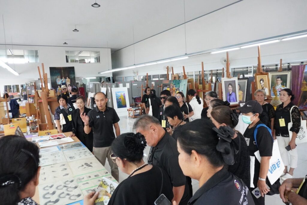 โครงการฝึกอบรมพัฒนาศักยภาพ ของผู้บริหารท้องถิ่น ผู้ช่วยผู้บริหารท้องถิ่น สมาชิกสภาท้องถิ่นพนักงานส่วนตำบล พนักงานจ้าง ผู้นำชุมชนและอาสาสมัครท้องถิ่นรักษ์โลก(อถล.) ประจำปีงบประมาณ2569 line album อยุธยา 260826 30